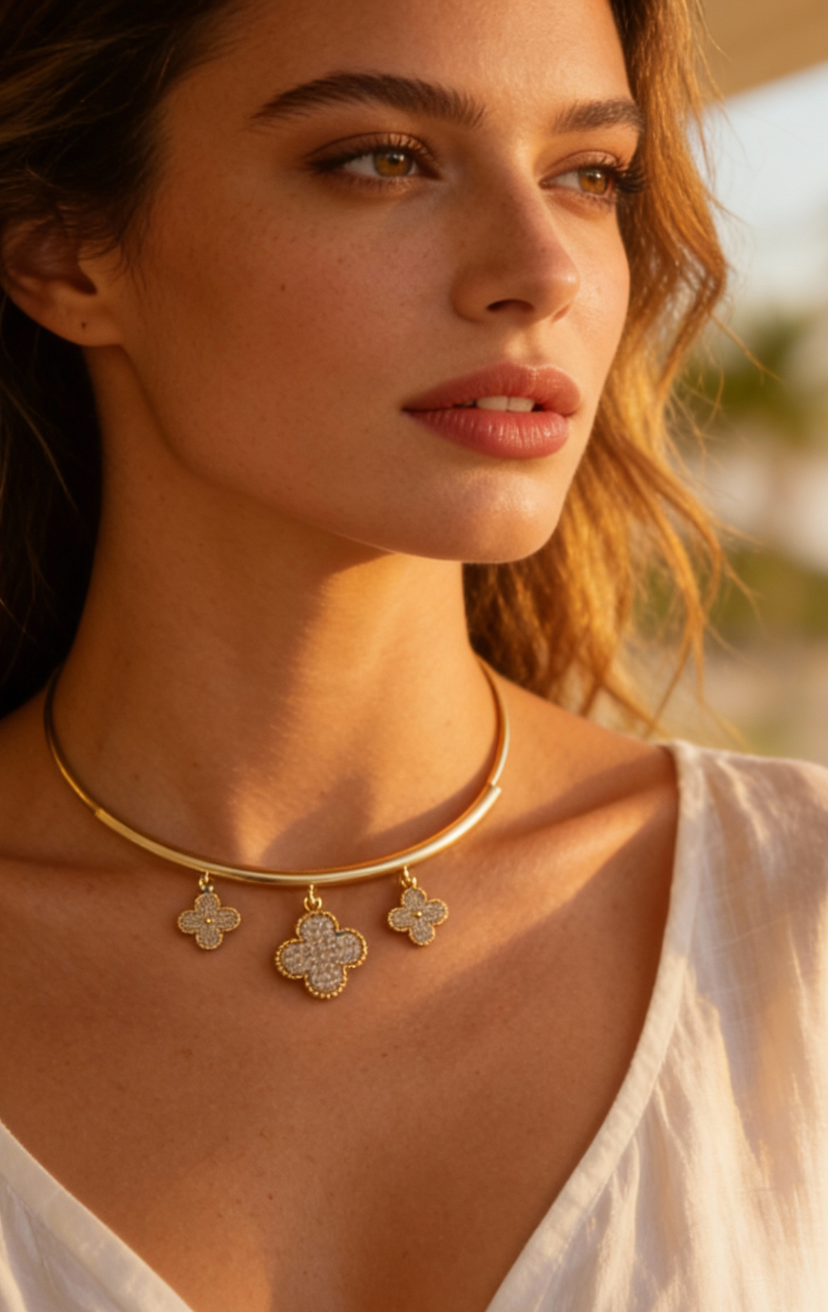 Bella Clover Choker
