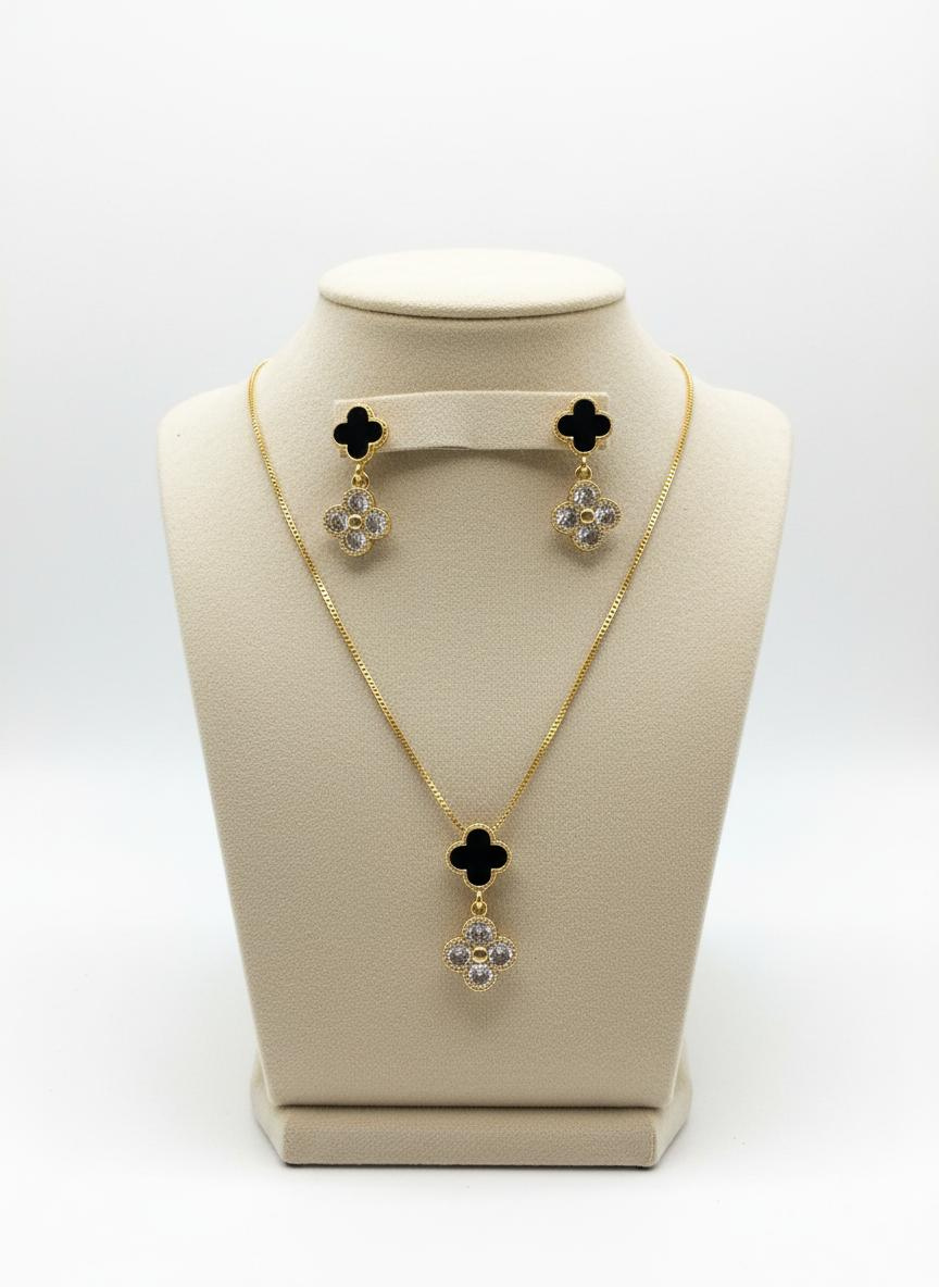 Trevo Black Clover Set